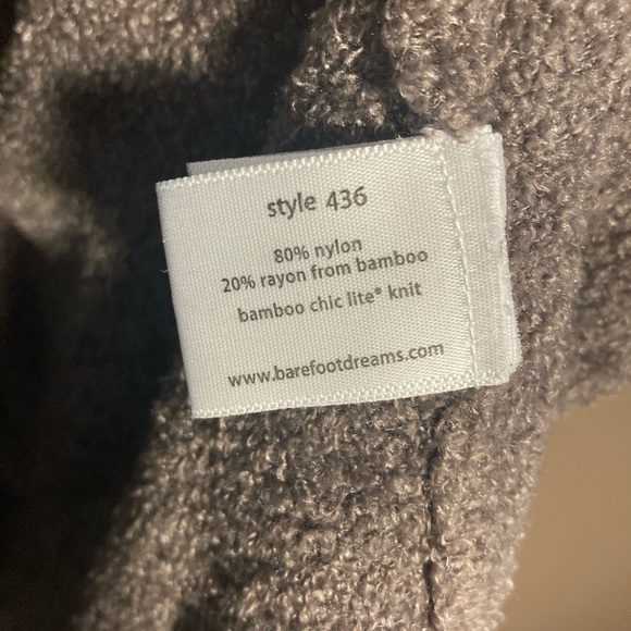 Barefoot Dreams Bamboo Chic Lite cardigan S/M - Picture 3 of 5